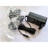 Alpha Base Netzteil 90-240V~ / 12V 2A DC